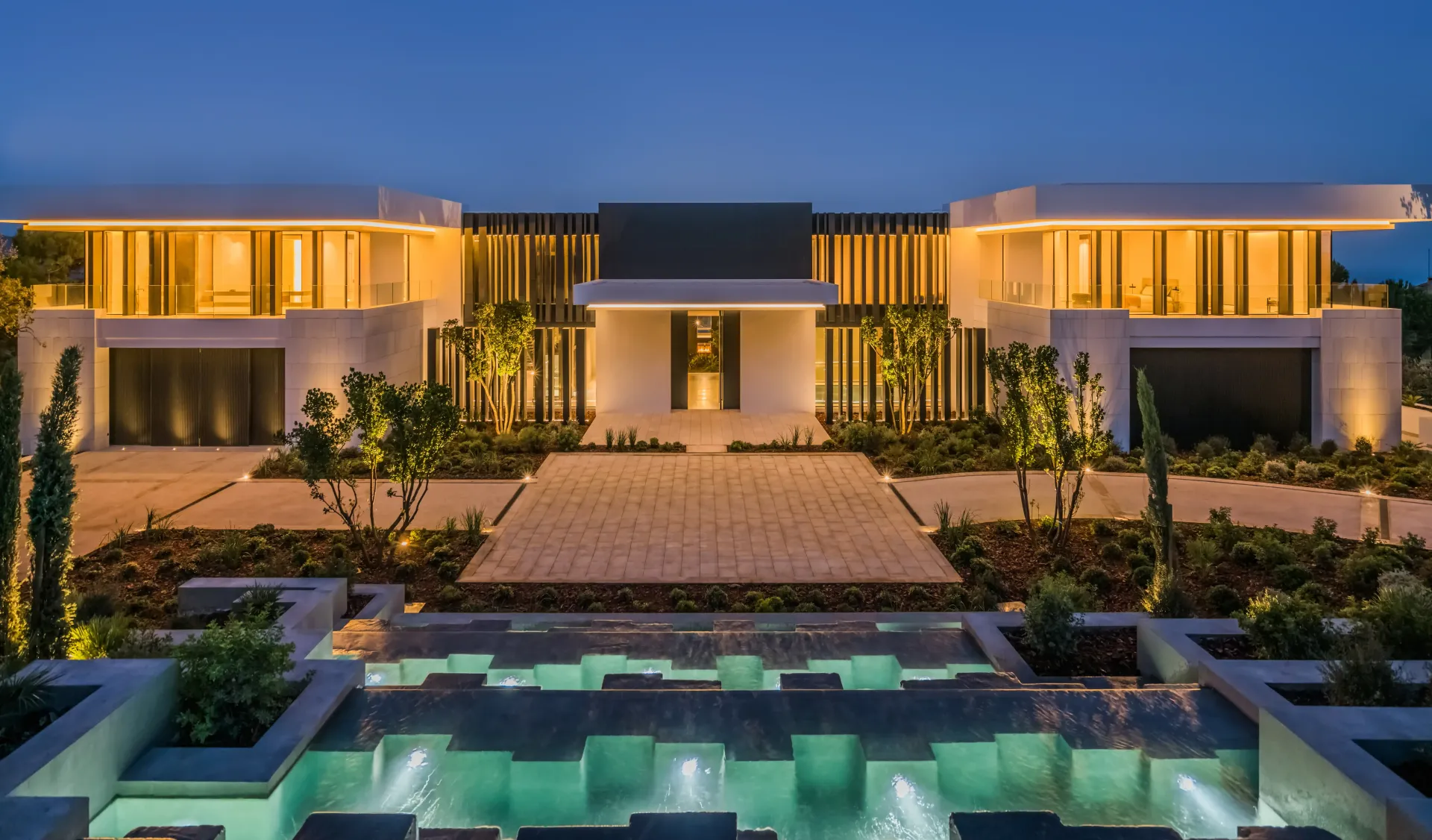 Can Luxury Evolve Again? The Prestige Expo Effect 